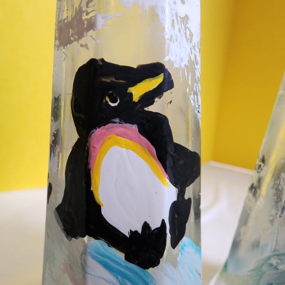 VINTAGE CLEAR GLASS SALT & PEPPER SHAKERS HAND PAINTED Penguin Design 🐧 Unused - Picture 2 of 13